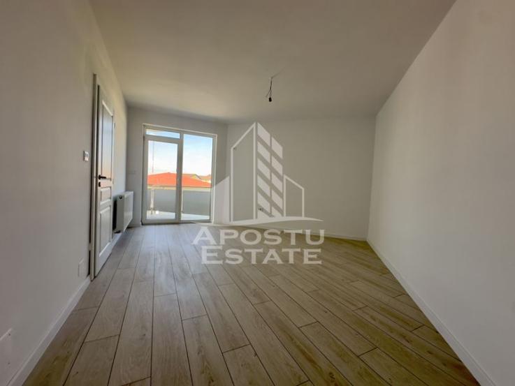 Apartament cu 2 camere, bucatarie inchisa, etaj intermediar, Braytim.