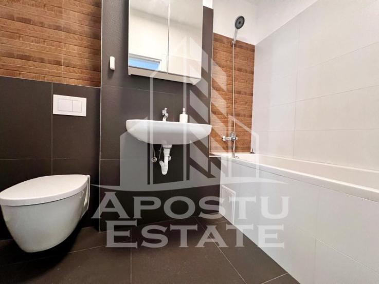 Apartament 2 camere, centrala proprie, loc de parcare, zona Torontal