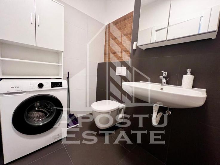 Apartament 2 camere, centrala proprie, loc de parcare, zona Torontal