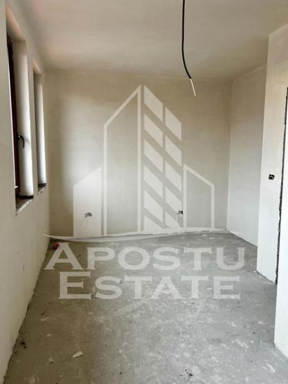 Apartament in bloc nou cu 4 camere,  tip Samanta ,zona Alfa