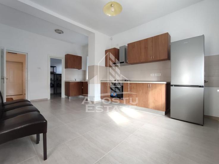 Apartament cu 5 camere 170 mp,  zona Ultracentrala