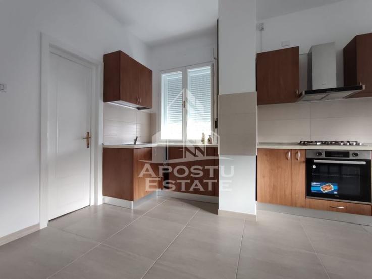 Apartament cu 5 camere 170 mp,  zona Ultracentrala