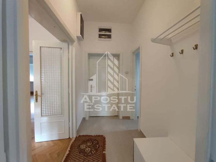 Apartament cu 5 camere 170 mp,  zona Ultracentrala