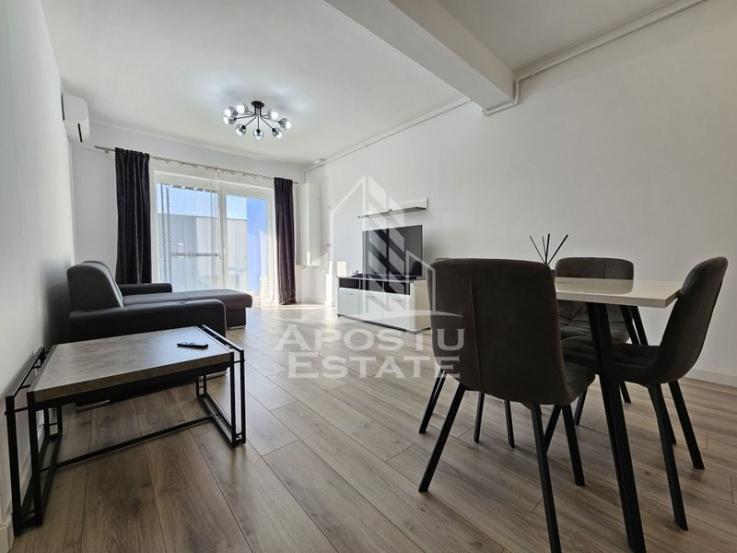 Apartament cu 2 camere, 60 mpu, Open space, in zona Lipovei