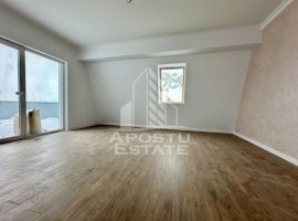 Apartament cu 3 camere, decomandat, terasa 50 mp, zona Planetelor