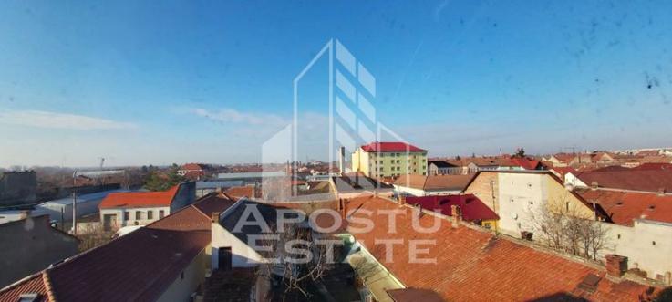 Apartament 2 camere,  semidecomandat,  zona romanilor