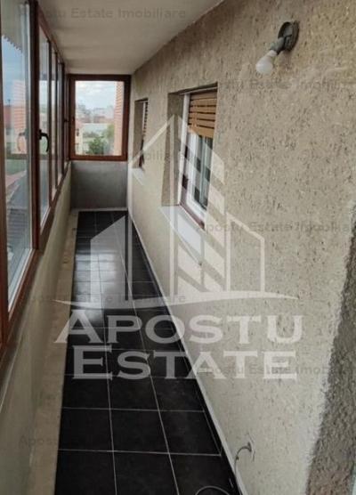 Apartament 4 camere decomandat zona Centrala