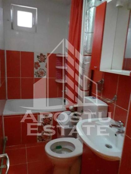 Apartament 3 cameredecomandatMEDICINA/Parcul Rozelor