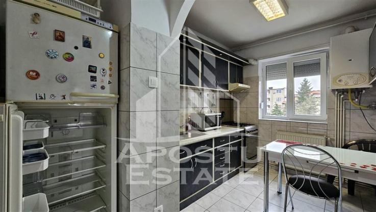 Apartament de vanzare cu 2 camere 54mp Decomandat in zona Ultracentrala