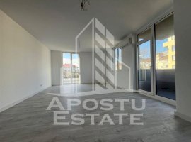 Apartament nemobilat cu 2 camere open space zona Simion Barnutiu