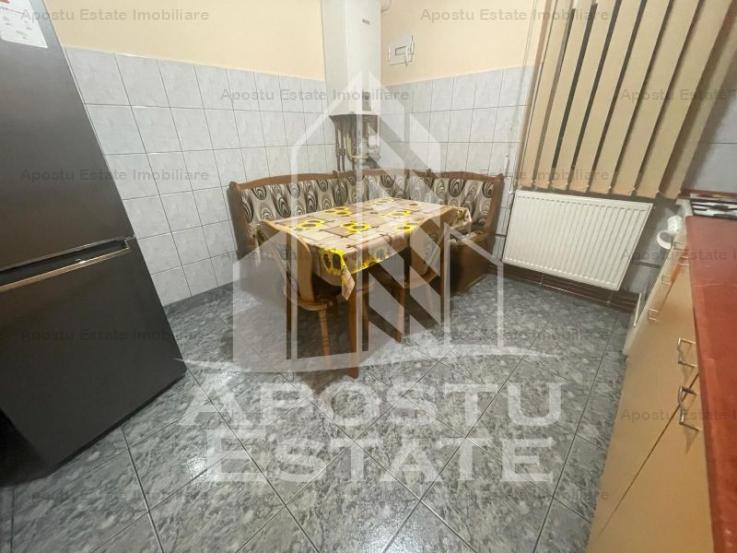 Apartament cu 2 camere 50 mpu,zona Confectii