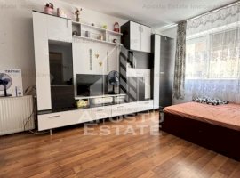 Apartament cu o camera, 32 mp,  Zona UMT