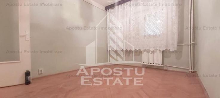 Apartament cu 3 camere 86mp decomandat zona Micalaca