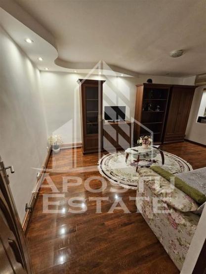 Apartament 3 camere Bucovinei