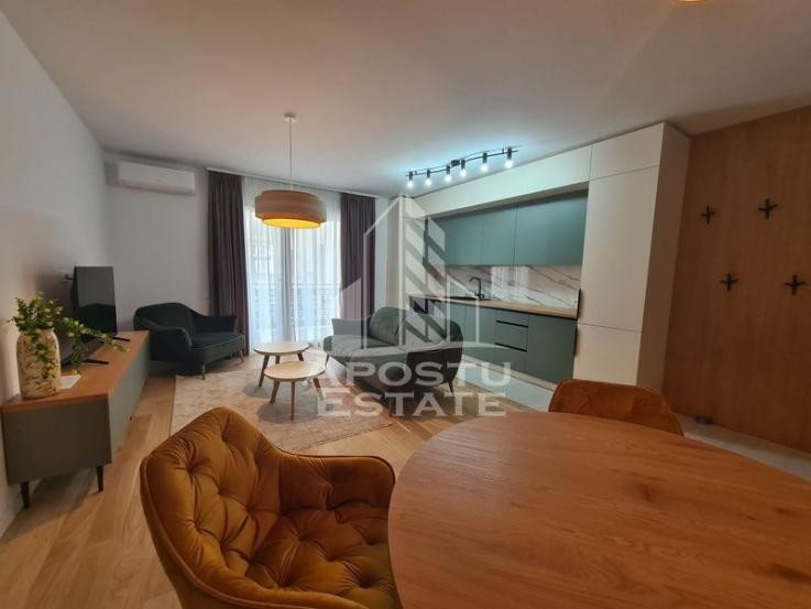 Apartament de lux cu 3 camere, 2 bai, zona Circumvalatiunii