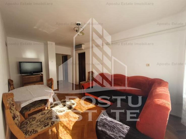 Apartament cu 4 camere 2 bai si 2 balcoane, Aradului