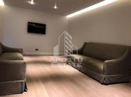 APARTAMENT 3 CAMERE SOARELUI