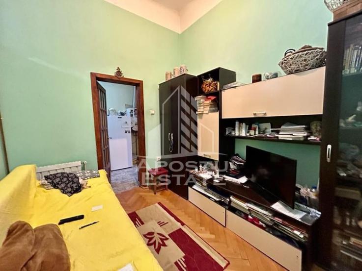 Apartament 2 camere, confort 1 sporit, in zona Ultracentrala.