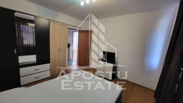 Apartament 3 camere, etaj intermediar, in zona Ultracentrala.