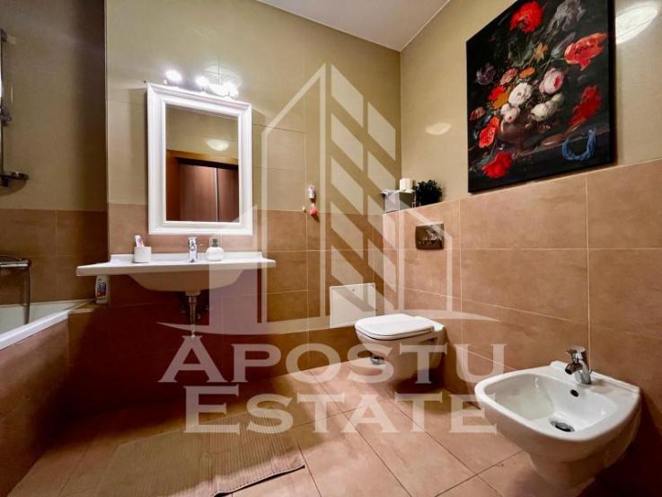 Apartament 3 camere, ultra spatios, parcare privata, Take Ionescu