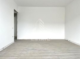 Apartament cu 4 camere complet renovat situat in zona Dambovita