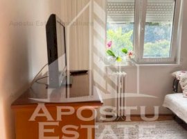 Apartament cu 2 camere 57 mp zona Boul Rosu