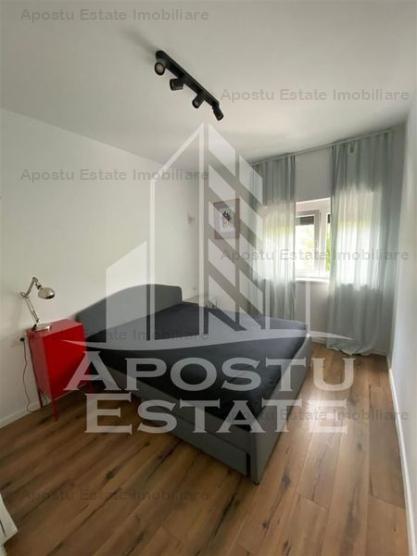 Apartament cu 2 camere,curte proprie si 3 locuri de parcare, Aradului