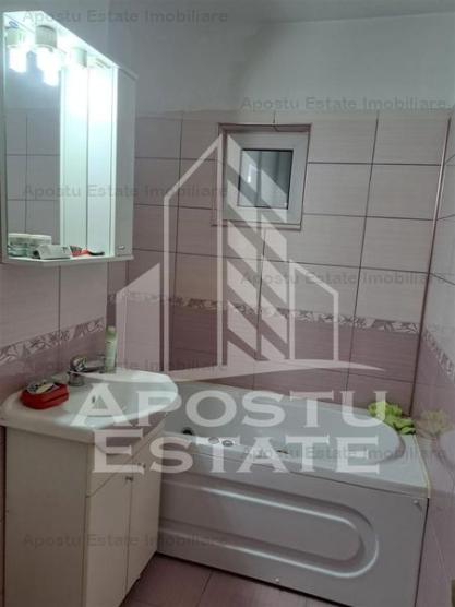 Apartament 2 camere  zona Alfa renovat si mobilat complet.