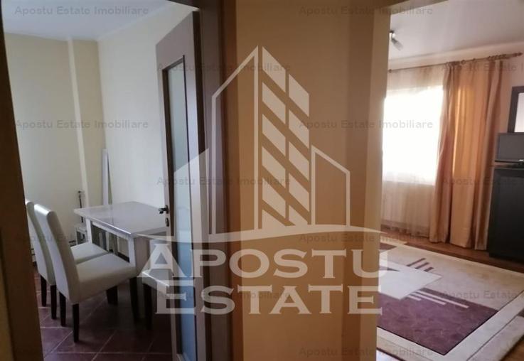 Apartament 2 camere  zona Alfa renovat si mobilat complet.