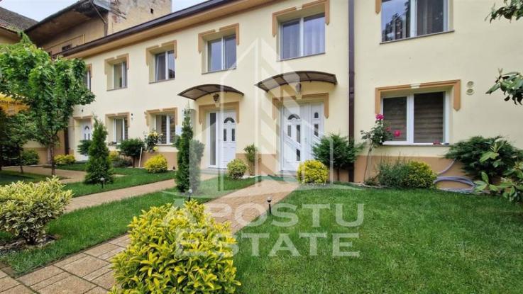 Apartament la casa curte comunazona ultracentrala