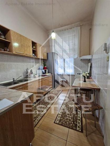 Apartament cu 3 camere comision 0% 91mp in zona Centrala