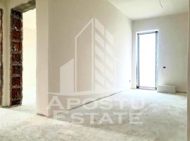 Apartament cu 1 camera, bucatarie inchisa in zona Unitatii Militare