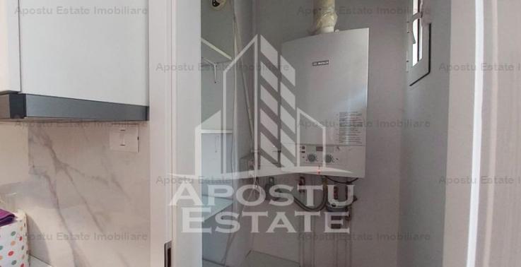 Apartament cu 3 camere  decomandat in zona Maranata