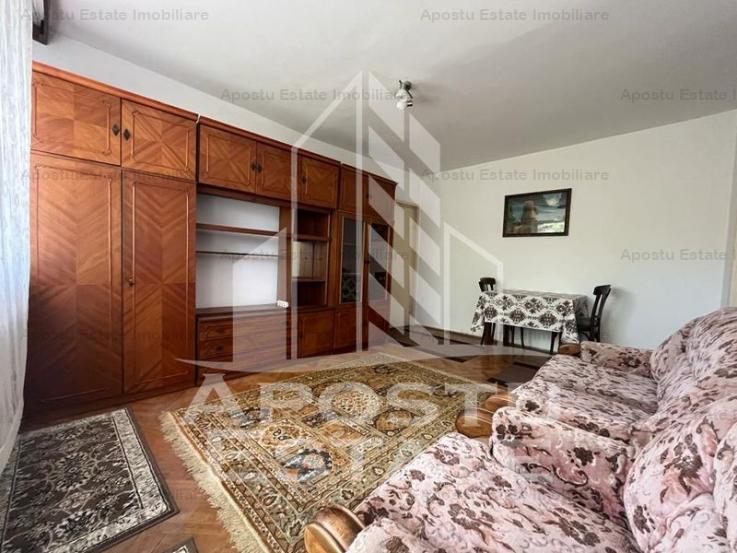 Apartament 2 cameresemidecomandat Zona Piata Doina