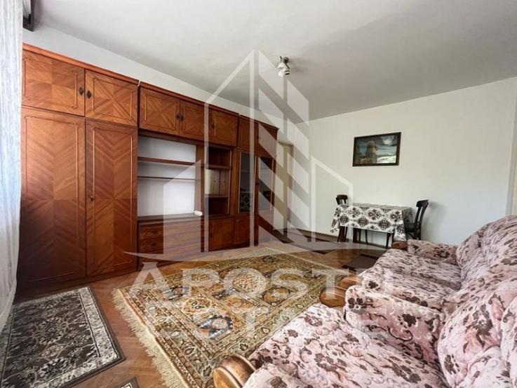 Apartament 2 cameresemidecomandat Zona Piata Doina