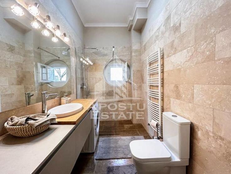 Apartament exclusivist cu 3 camere in zona Medicinei.