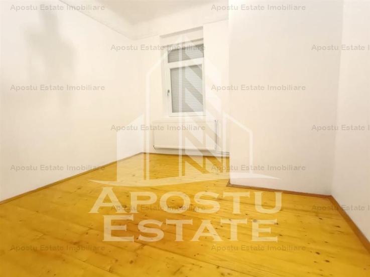 Apartament cu 3 camere la parter, curte individuala, in zona Iosefin