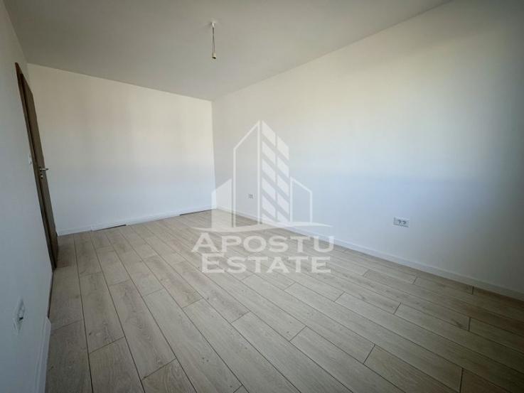 Apartament cu 2 camere, bucatarie inchisa, etaj intermediar, Braytim.