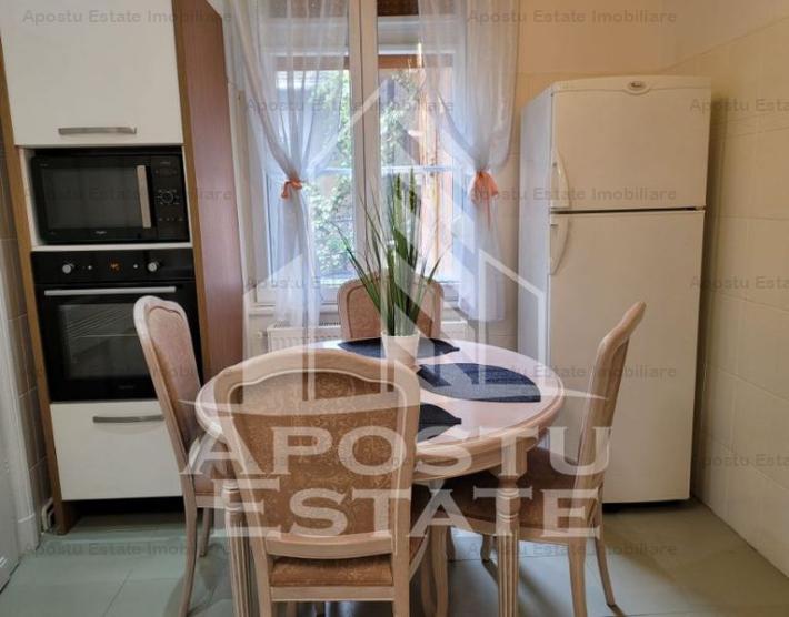 Apartament deosebit in cladire istorica, zona Iosefin