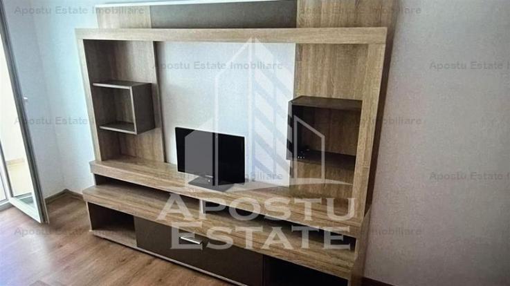 APARTAMENT CU 4 CAMERE DECOMANDAT, CETRALA POPRIE, SALA OLIMPIA