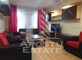 Apartament 4 camere, open space, zona Circumvalatiunii