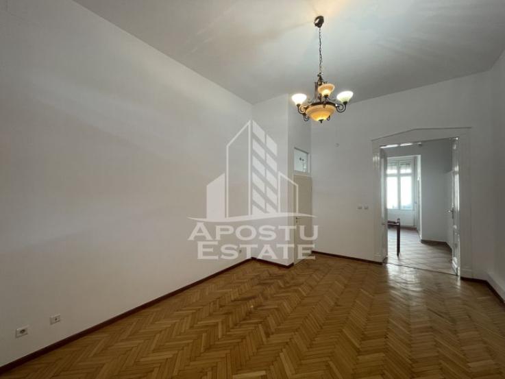 Apartament cu 5 camere, 150mp, Zona Ultracentrala