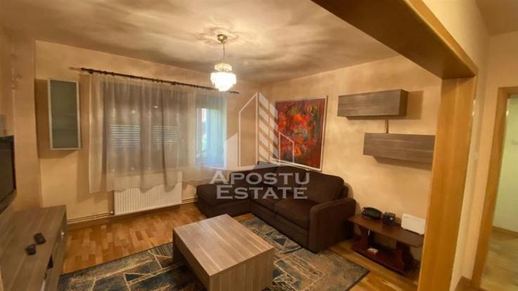 Apartament 3 camere  zona Centrala