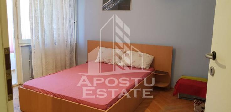 Apartament cu 2 camere, cetrala proprie, Iozefin