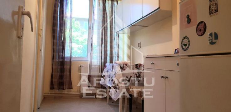 Apartament cu 2 camere, cetrala proprie, Iozefin