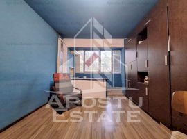 Apartament cu 3 camere, decomandat, 62 mp, Aurel Vlaicu