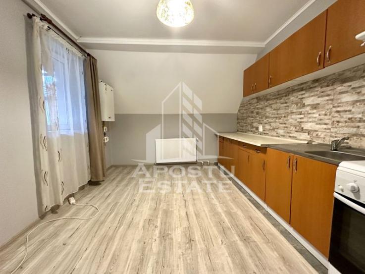 Apartament cu 2 camere, decomandat, zona Steaua