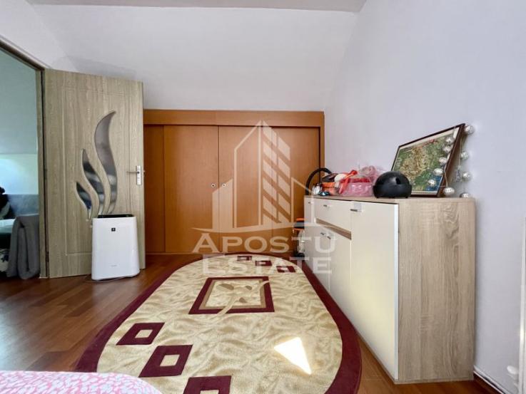 Apartament cu 2 camere, centrala proprie, zona Steaua