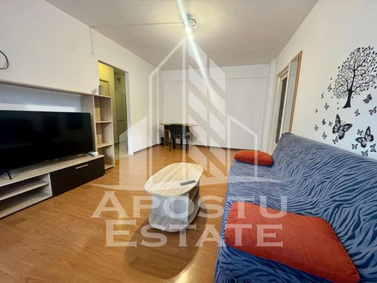 Apartament ultracentral cu 2 camere