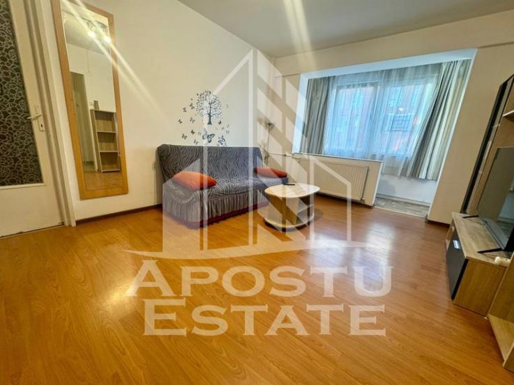 Apartament ultracentral cu 2 camere